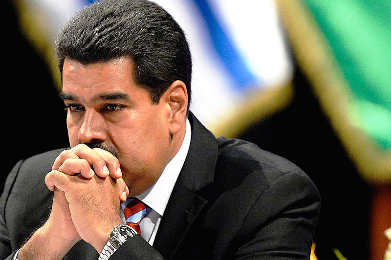 Nicolas Maduro renuncia gracias a los usuarios de facebook