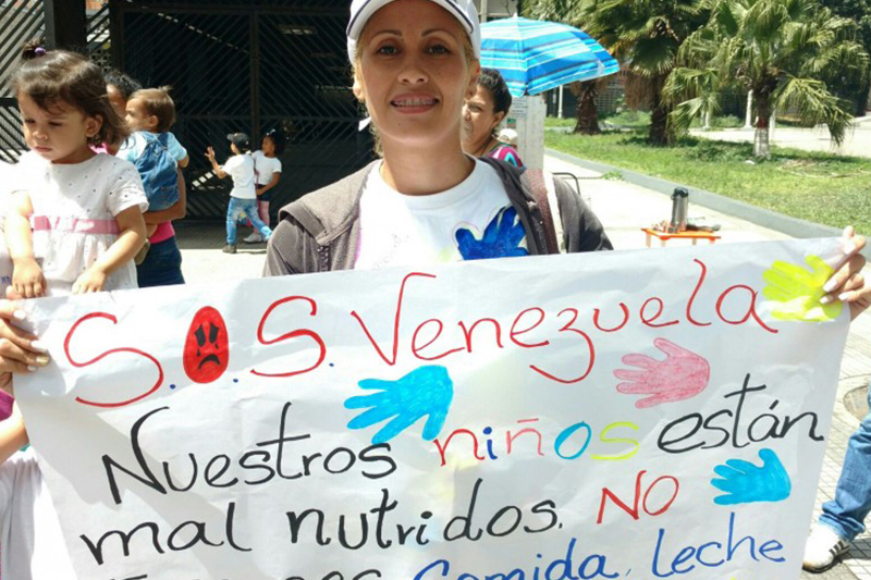 Resultado de imagen para niÃ±os venezolanos con hambre
