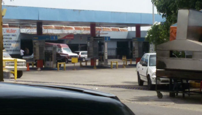  27 estaciones de servicio amanecieron sin gasolina en Trujillo | El Pitazo