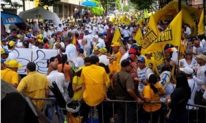 Oposición se concentra este lunes en todo el país para exigir el Referendo Revocatorio