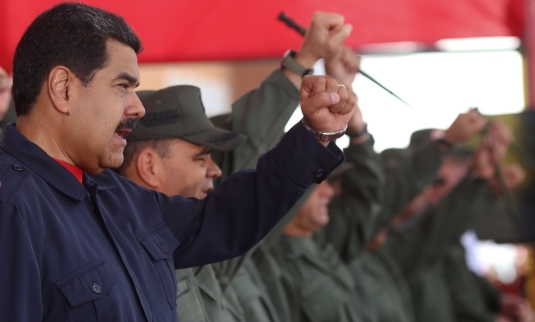 Maduro activará una “constituyente militar” para fortalecer la “gloriosa” Fuerza Armada | Foto: @PresidencialVen
