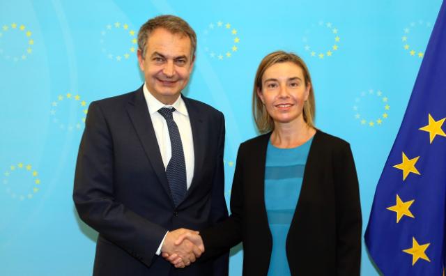 Federica Mogherini (Unión Europea) junto a expresidente Rodríguez Zapatero | Foto: @FedericaMog
