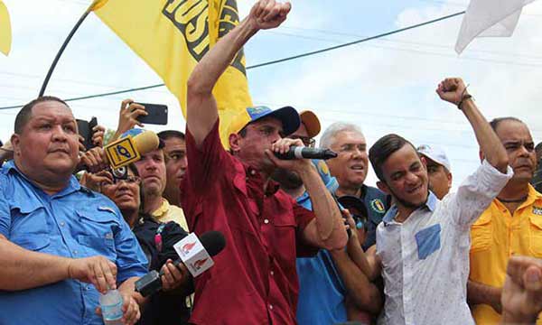 Henrique Capriles desde El Tigre | Foto: Prensa Capriles
