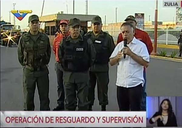 FANB y gobernador del estado Zulia, Francisco Áreas Cárdenas en puerto de Maracaibo | Captura de video