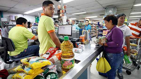 Supermercado en Cúcuta, Colombia | Foto: EFE