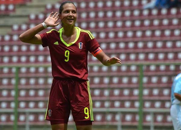 La venezolana Deyna Castellanos se convirtió en la máxima goleadora de mundiales Sub-17 | Foto: Cortesía