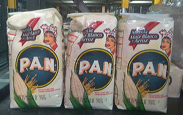 Harina P.A.N., mezca de maíz blanco y arroz | Foto: @sundde_ve