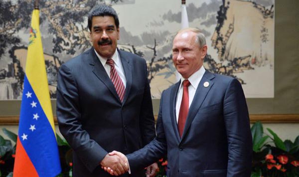 Nicolás Maduro y Vladimir Putin | Foto referencial: EFE
