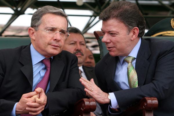 Juan Manuel Santos y Álvaro Uribe |Foto referencia