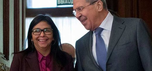 La canciller de Venezuela, Delcy Rodríguez, y su homólogo ruso, Serguéi Lavrov | Foto: Twitter