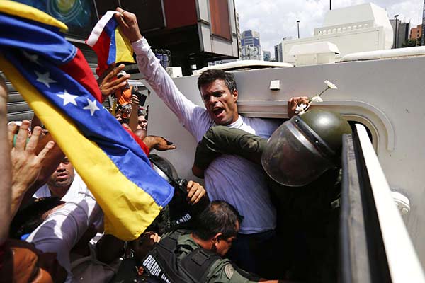 El 18 de febrero de 2014, Leopoldo López se entregó a la justicia venezolana |Foto archivo