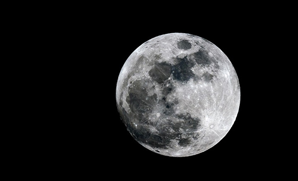 Eclipse lunar ayer vienes 10 de febrero desde el Reino Unido | Alamy Live News