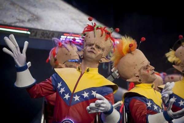 “Marcianos bolivarianos” fueron la sensación del Carnaval de Cádiz | Foto: Twitter