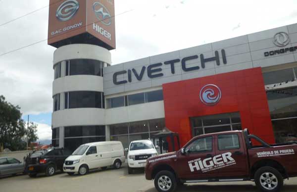 Acusan a presidente de Civetchi por venta irregular de vehículos | Foto referencial