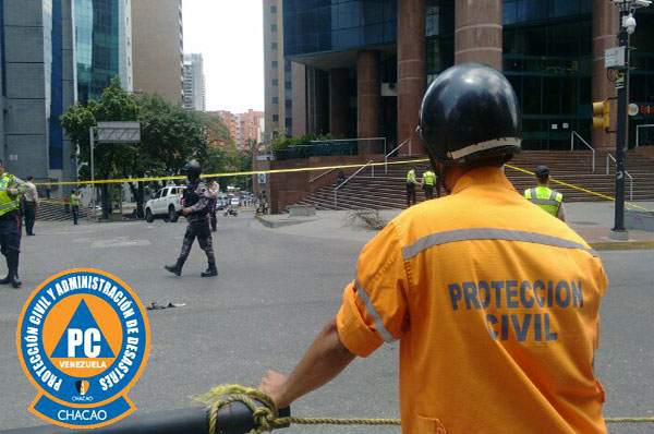 Desalojaron edificio en El Rosal por presencia de artefacto explosivo | Foto: Protección Civil