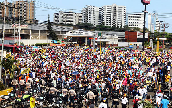 Opositores en el oriente del país salen a las calles este 19 de abril | Foto: Twitter