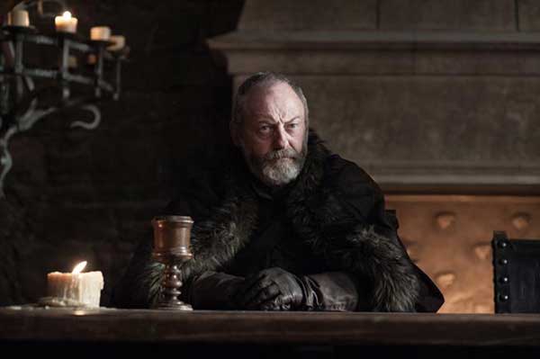 Ser Davos (Liam Cunningham) todavía lamenta la muerte de la pequeña Shireen. (HELEN SLOAN / HBO / HBO)