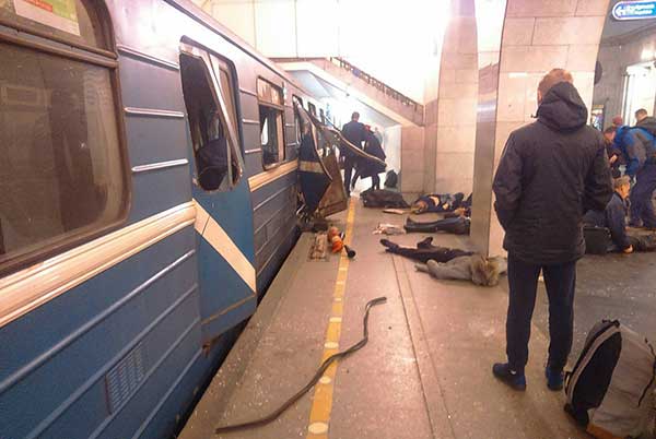 Al menos 10 muertos tras explosión en el metro de San Petersburgo | Foto: Twitter