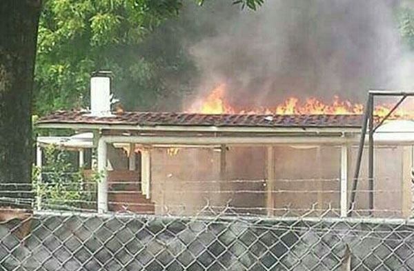 Ni la casa materna de Chávez se salvó de la furia en Barinas | Foto: Twitter