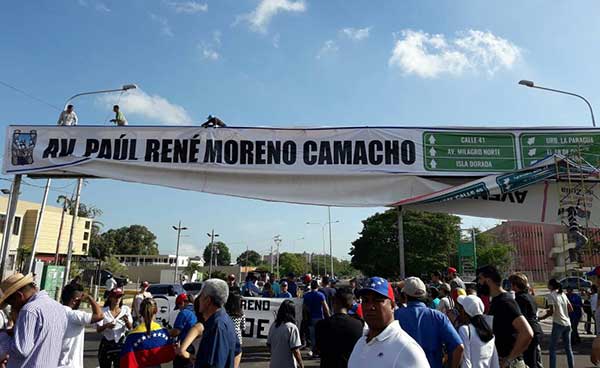 Rebautizan la Av. Fuerzas Armadas de Maracaibo en honor a Paúl Moreno | Foto: @leonelvizcaino3