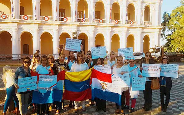 Paraguayas se solidarizan con Venezuela: “Represión ha llenado de sangre las calles” | Foto: El Cooperante