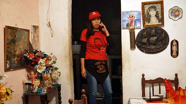 Chavistas convencidos asisten a las marcha por "amor a la revolución" | BBC Mundo