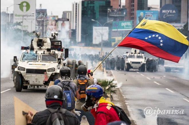 Uruguay preocupado por radicalización de la crisis en Venezuela | Foto: @ipaniza