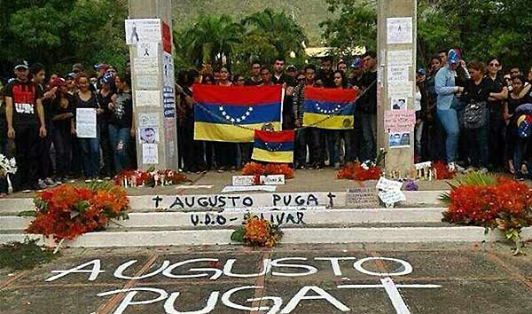 Protesta en UDO Anzoátegui por muerte de Augusto Puga | Foto: Twitter