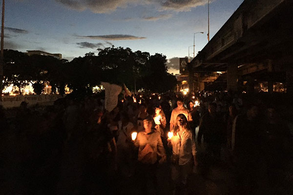 Marcha nocturna hasta la sede de la OEA #21Jun | Foto: Twitter