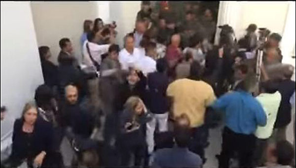 Diputadas agredidas en la Asamblea Nacional | Foto: Captura de video