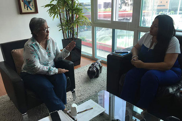 Katherine Haringhton se reunió este miércoles con Tibisay Lucena | Foto: @KHaringhtonVFG