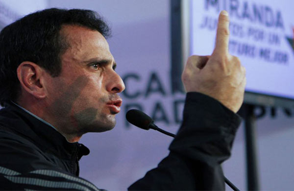 El líder opositor Henrique Capriles le exigió al gobierno que cancela la Asamblea Constituyente. | Foto: Archivo