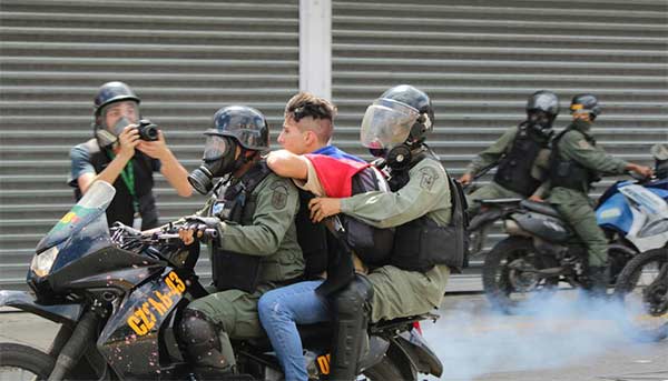Foro Penal: 130 arrestos se registraron durante "trancazo" de este lunes #10Jul | Foto: La Patilla