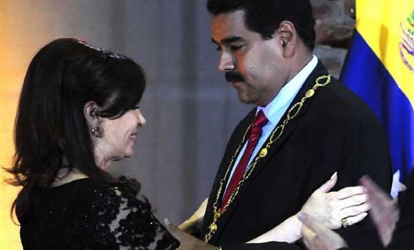 Macri le retirará a Maduro la orden del Libertador San Martín que Cristina Kirchner le otorgó en 2013 | Foto: Clarín