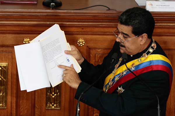 Maduro propone a la ANC una ley para castigar "delitos de odio" | Foto: @PresidencialVen 