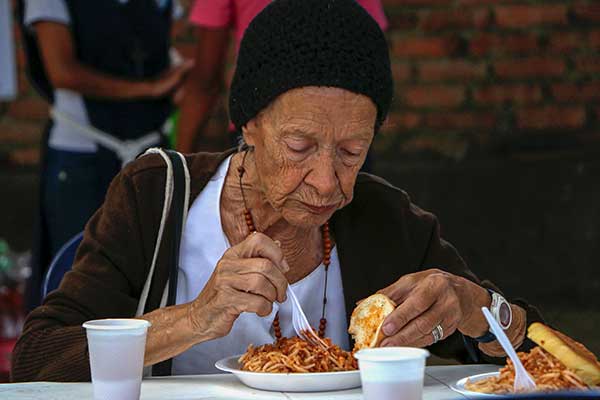 Más de 1.000 venezolanos visitan a diario un comedor comunitario en Cúcuta | Foto: AFP
