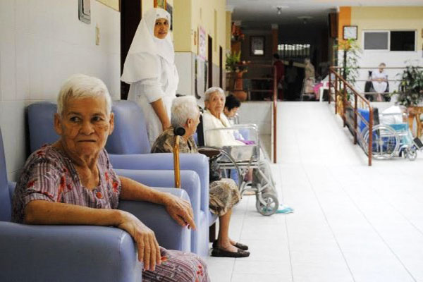 Más de 20 ancianatos evalúan cierre por la crisis en la Gran Caracas | Foto: Archivo
