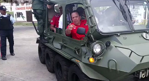 FANB prestó vehículos militares a Marco Torres| Foto Twitter