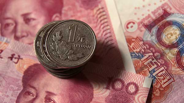 Maduro hizo alusión al yuan como una de las monedas transables | Foto: Petar Kujundzic