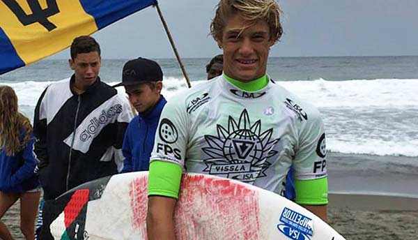 Zander Venezia, joven promesa del Surf | Foto: Twitter