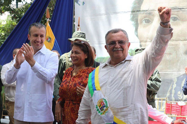 Ramón Carrizalez juramentado como gobernador de Apure | Foto: @MPPRIJP