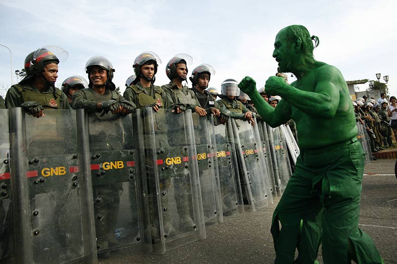 hulk-protesta