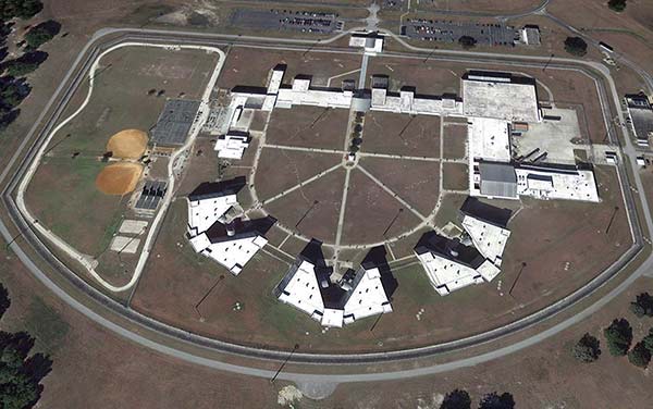 Federal_Correctional_Institution__FCI__-_Coleman_Low