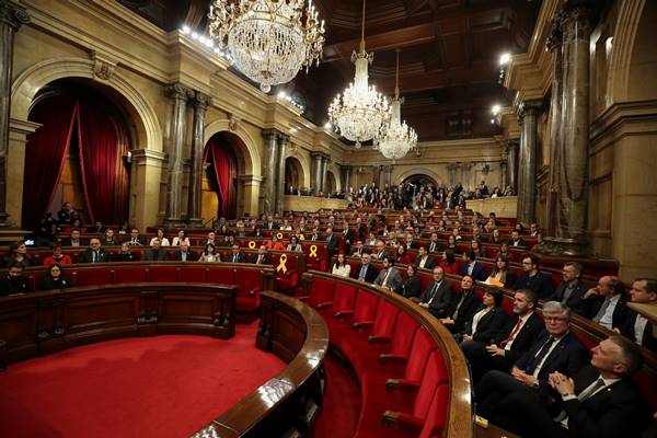 Independentistas consiguen la presidencia del parlamento catalán | Foto: Reuters